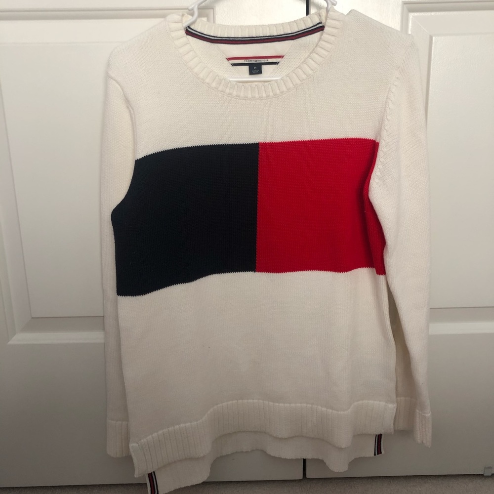Tommy Hilfiger sweater